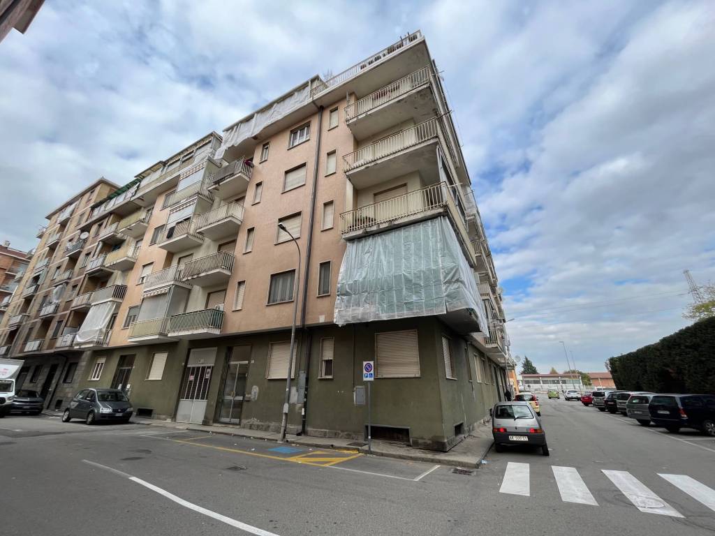 GRAZIOSO APPARTAMENTO ULTIMO PIANO CON AMPIO TERRAZZO
