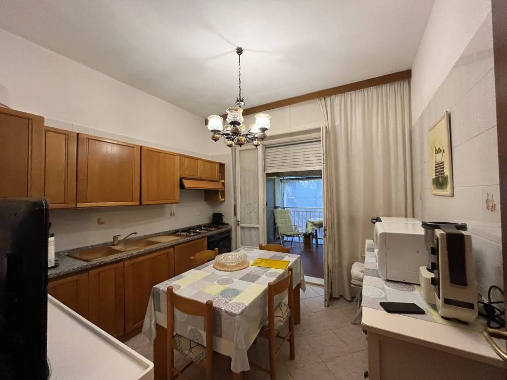 GRAZIOSO APPARTAMENTO ULTIMO PIANO CON AMPIO TERRAZZO