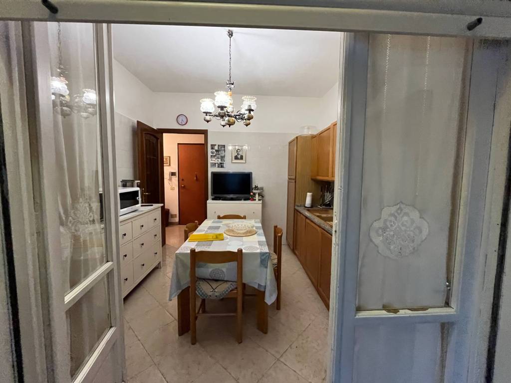 GRAZIOSO APPARTAMENTO ULTIMO PIANO CON AMPIO TERRAZZO