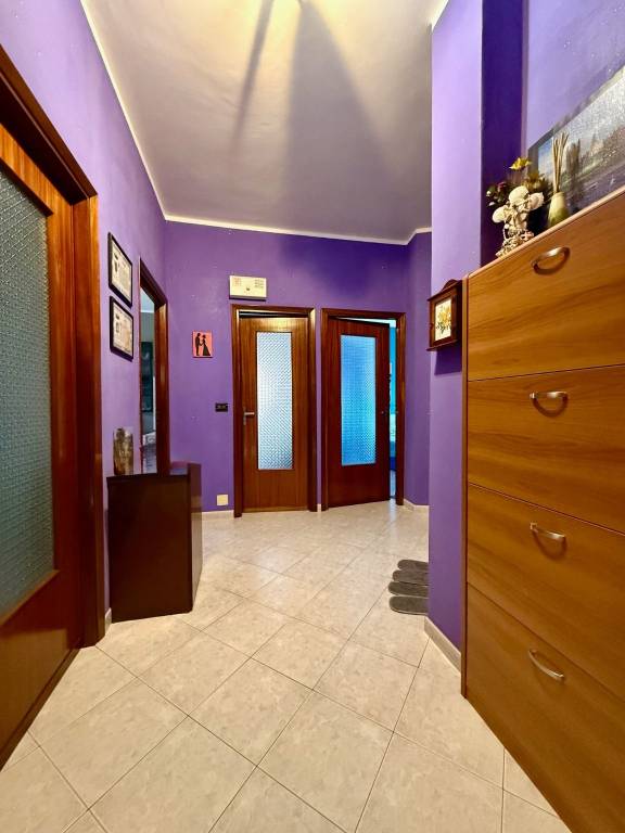 Villa Bifamiliare in zona comoda al centro