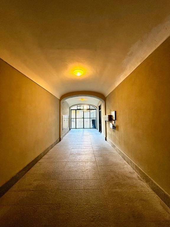 Luminoso appartamento in stabile d’epoca