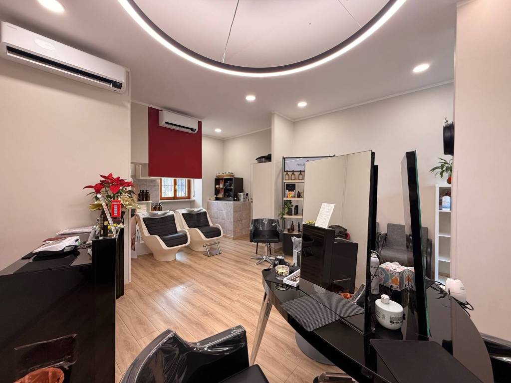 Locale commerciale in posizione centralissima a Carmagnola