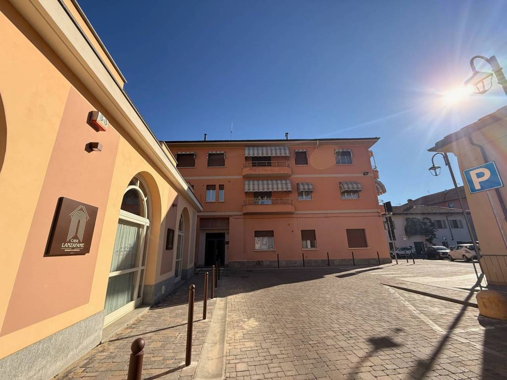 Luminoso e ampio appartamento nel cuore di Carmagnola