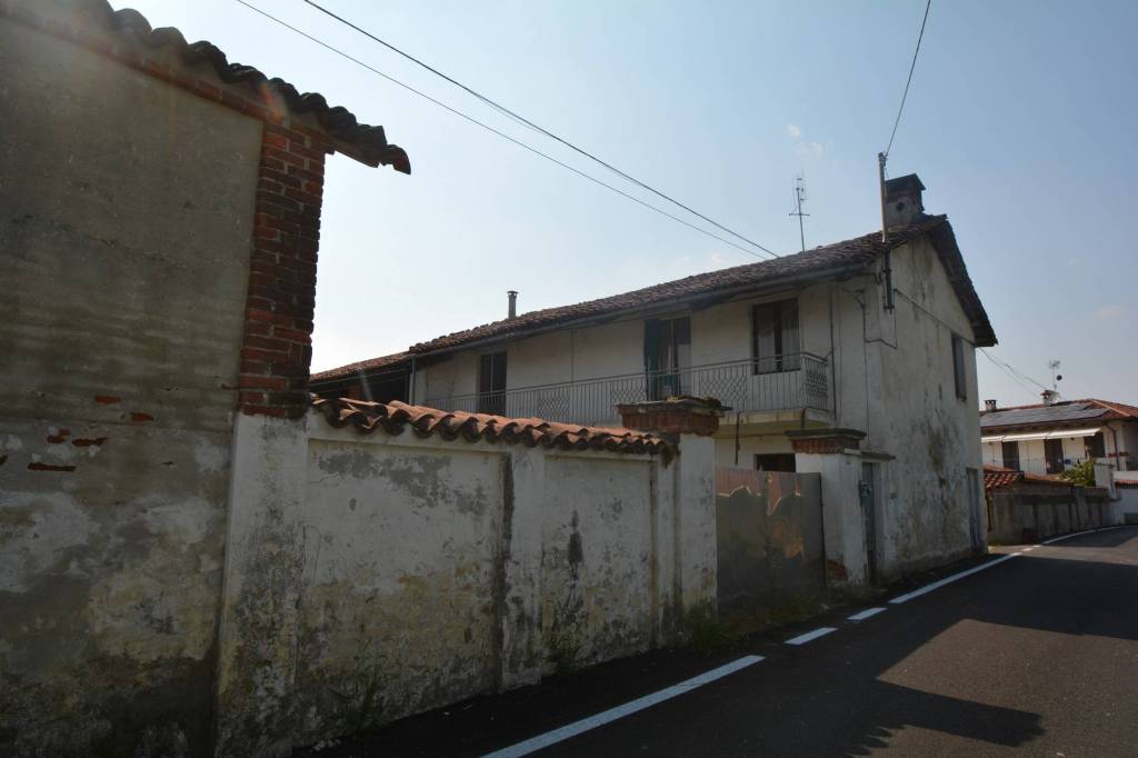 Casa indipendente da ristrutturare