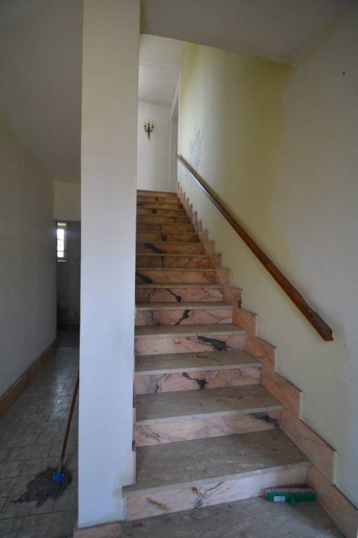 Casa indipendente da ristrutturare